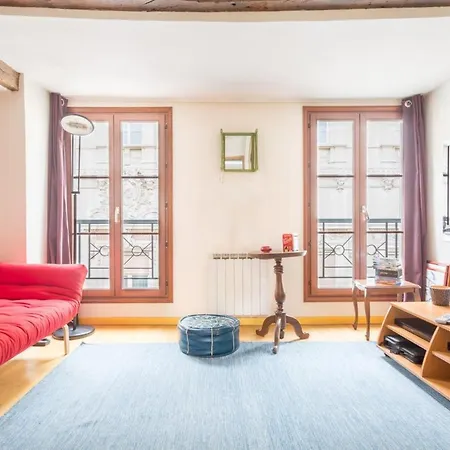 Large 3br Maisonette In Place Vendome By Guestready Apartamento