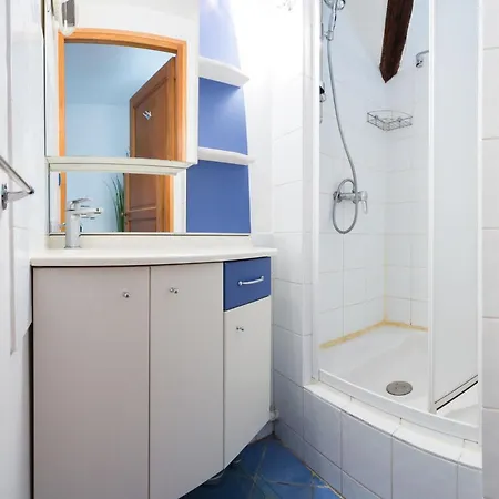 Apartamento Large 3br Maisonette In Place Vendome By Guestready *